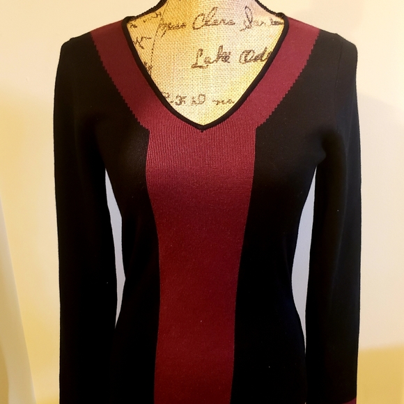 🎈🎈STUNNING COLOR BLOCK SWEATER DRESS🎈🎈 - Picture 1 of 6